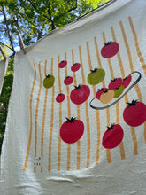 Load image into Gallery viewer, Tomatoes Flour Sack Dish Towel