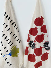 Load image into Gallery viewer, Green Flower Flour Sack Dish Towel