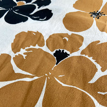 Load image into Gallery viewer, Peony Flour Sack Dish Towel