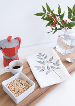 Load image into Gallery viewer, Red Berry Leaf Linen Napkin in White (Set of 4)