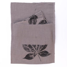Load image into Gallery viewer, Creeper Leaf Linen Napkin in 6 different colors (Set of 4 w/bag)
