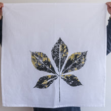 Load image into Gallery viewer, Heavyweight 100% Cotton Creeper Leaf Tea Towel in White