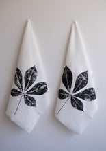 Load image into Gallery viewer, Creeper Leaf Linen Tea Towel (Set of 2 w/bag)