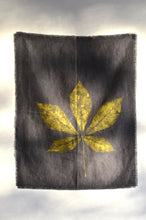 Load image into Gallery viewer, Creeper Leaf Linen Tea Towel (Set of 2 w/bag)