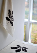 Load image into Gallery viewer, Unbleached 100% Cotton Creeper Leaf Tea Towel in Natural