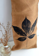 Load image into Gallery viewer, Linen Creeper Baguette Bag in Ginger