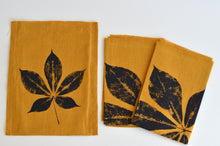 Load image into Gallery viewer, Creeper Leaf Linen Tea Towel (Set of 2 w/bag)