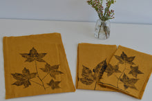 Load image into Gallery viewer, Sweetgum Leaf Linen Tea Towel (Set of 2 w/bag)