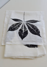 Load image into Gallery viewer, Creeper Leaf Linen Tea Towel (Set of 2 w/bag)