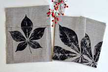 Load image into Gallery viewer, Creeper Leaf Linen Tea Towel (Set of 2 w/bag)