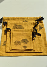 Load image into Gallery viewer, Linen Multi-Use String Bags in Mustard