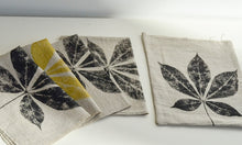 Load image into Gallery viewer, Linen Creeper Leaf Placemat in Natural - Set of 4 with bag