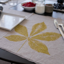 Load image into Gallery viewer, Linen Creeper Leaf Placemat in Natural - Set of 4 with bag