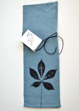 Load image into Gallery viewer, Linen Creeper Wine Bag
